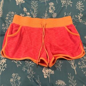 6 for $15 medium pink and orange shorts